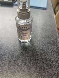 マルジェラ　レイジーサンデーモーニング　香水　30ml 箱ありのサムネイル