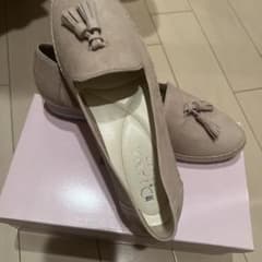 値引きしました！　DIANA タッセル付きスリッポン ベージュのサムネイル