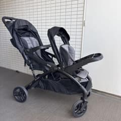 美品【神戸市内で受け取り可能な方限定】 KATOJI ベビーカー 二人で 