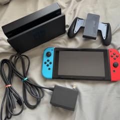任天堂 Nintendo Switch 本体(箱無し)のサムネイル
