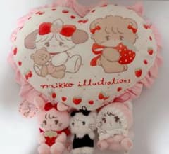 mikko illustrations ハートクッション ぬいぐるみセットのサムネイル