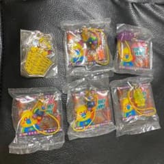 AAA ガチャ キーホルダーのサムネイル