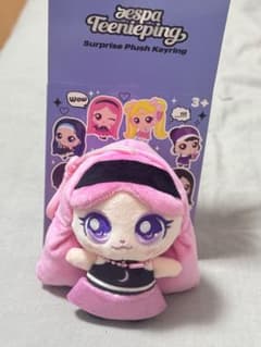 s*i様 aespa Teenieping韓国 ジゼル　Cutie verのサムネイル