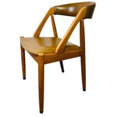 【リプロダクト品】 カイ・クリスチャンセン NV-31型 ダイニングチェア リプロダクト品】 カイ・クリスチャンセン NV-31型 ダイニング