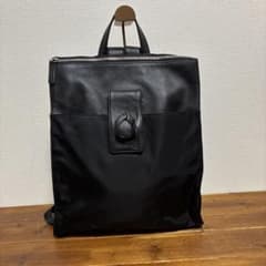 美品】ear ブラック A4サイズ収納 イア リュック - メルカリ