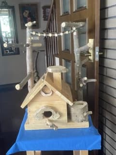 山小屋付き小型鳥用バードジムのサムネイル