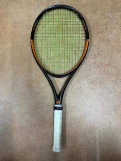 美品　SNAUWAERT テニスラケット　GRINTA100 Ｇ２ SNAUWAERT スノワート GRINTA 100 グリンタ 100 G2 硬式テニス