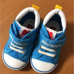 新品未使用‼️ミキハウス 13.5のサムネイル