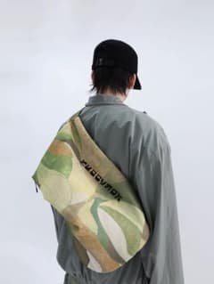 美伢FUZZYKON グランジ カモフラージュ柄 ショルダーバッグ 美伢FUZZYKON グランジ カモフラージュ柄 ショルダーバッグ - メルカリ