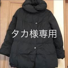 新品タグ付きダウンジャケットのサムネイル