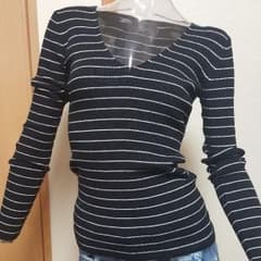 Mii様専用　DURAS　トップス　美品のサムネイル