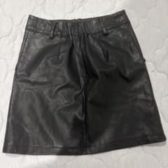 フェイクレザー ショートパンツ ブラックのサムネイル