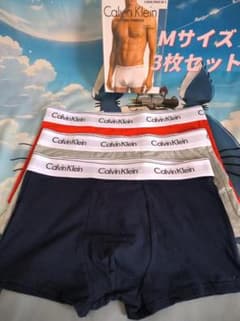 Calvin Kleinボクサーパンツ3枚セット レッド/グレー/ネイビー Mのサムネイル