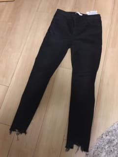 デニム スキニーパンツ 黒のサムネイル