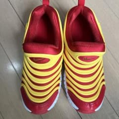 NIKEダイナモフリー21cmのサムネイル