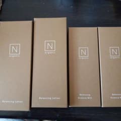 Nオーガニック　バランシングローション&バランシングエッセンスミルク　4点セットのサムネイル
