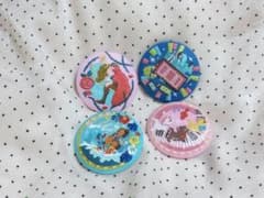 ディズニー 刺繍缶バッジ 4種セットのサムネイル