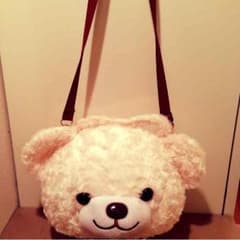お子様や個性派女子が喜ぶこと間違いなし！くまさんのカバン♡のサムネイル