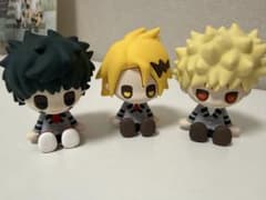 ヒロアカ　緑谷出久　爆豪勝己　上鳴電気　ミニフィギュアのサムネイル
