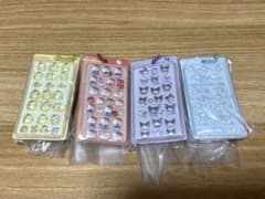 サンリオキャラクターズ ボンボンドロップ ミニチュアチャーム 4点セットのサムネイル