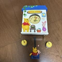 Winnie the Pooh 時計付きオブジェのサムネイル
