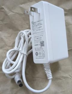 ZTE ZTR02 ACアダプタ STC-A1220C55B-C L13のサムネイル
