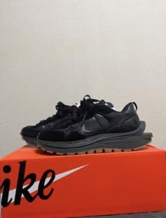 NIKE sacai ヴェイパーワッフルのサムネイル