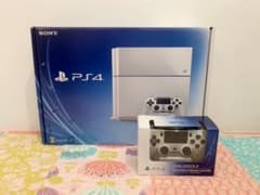PlayStation®4 グレイシャー・ホワイト 500GB CUH-110…のサムネイル