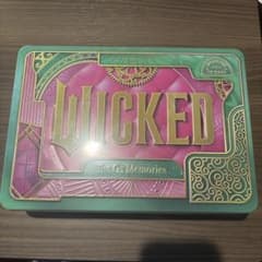 世界2000個限定 ウィキッド コレクターズボックス - メルカリ