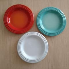 未使用】LE CREUSET ル・クルーゼ ラウンド プレート 15cm 3枚 - メルカリ