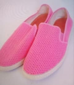 激安。使用浅い美品！高級ブランド！RIVIERA鮮やかピンクのメッシュ 