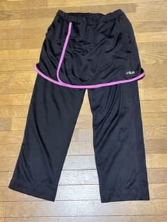 FILA オーバースカート付きジャージ パンツ　レディースLLサイズのサムネイル