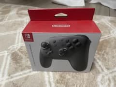 Nintendo Switch Proコントローラー 純正品のサムネイル