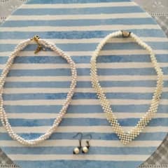 パールネックレス　ピアス　3点セットのサムネイル