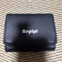 repipi armario財布のサムネイル