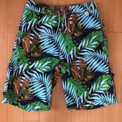 えいちゃん様　専用　GAP 140 水着のサムネイル