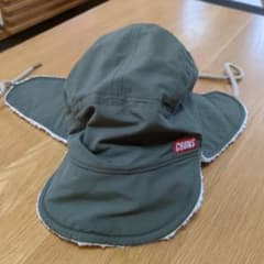値下げ！CHUMS  耳あて付き帽子のサムネイル
