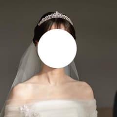 ウェディング ティアラ 結婚式のサムネイル