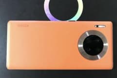 Huawei mate30 pro 日本初回限定盤のサムネイル
