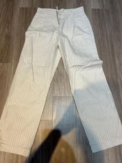 ZARA ストライプ柄 スラックスのサムネイル