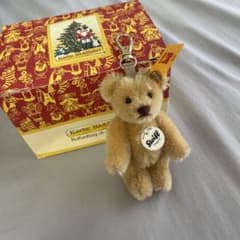 シュタイフ キーリングのサムネイル