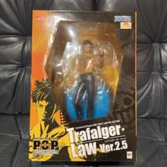 ワンピースフィギュアpopトラファルガーロ－のサムネイル