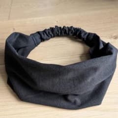 ブラック ヘアバンド ハンドメイド - メルカリ