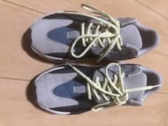Adidas yeezy 700 27.5cmのサムネイル