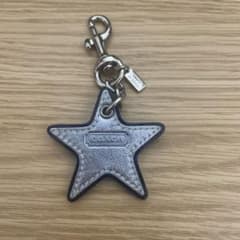 COACH シルバー星型キーホルダーのサムネイル