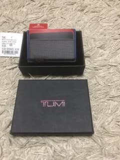 TUMIパスケースのサムネイル