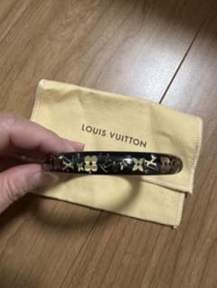 ルイ・ヴィトン ブラック バングルのサムネイル