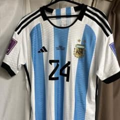 アルゼンチン代表 ユニフォーム 24 エンソ・フェルナンデス カタールW杯のサムネイル