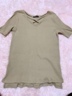 トップス カットソー【値下げ中】のサムネイル