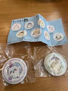 ２０２６ちいかわ✖️くら寿司　缶バッチ2個のサムネイル